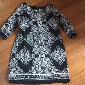 Old Navy Maternity Shift Dress 🤰